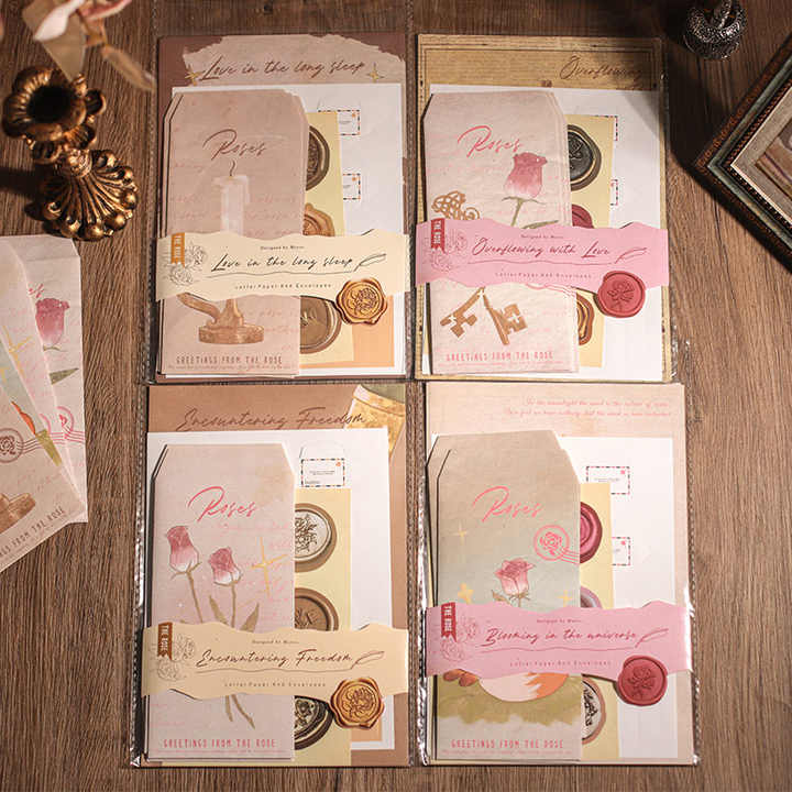 Set de cartas roses (6 hojas+3 sobres+6 sellos+16 figuras papel)