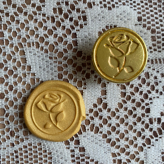 Bronce prediseñado "rosa completa" 2.5 cm
