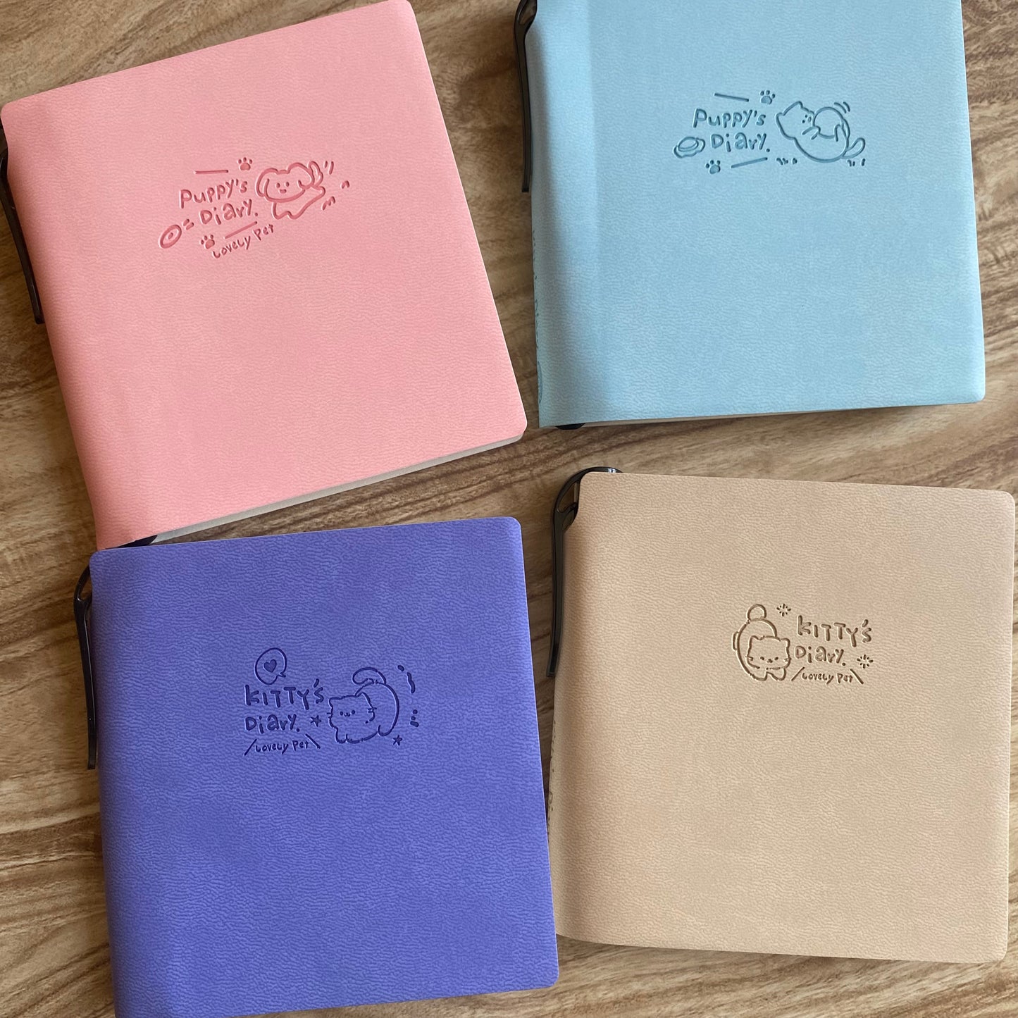 Cuaderno A7 hojas blancas + lapicero