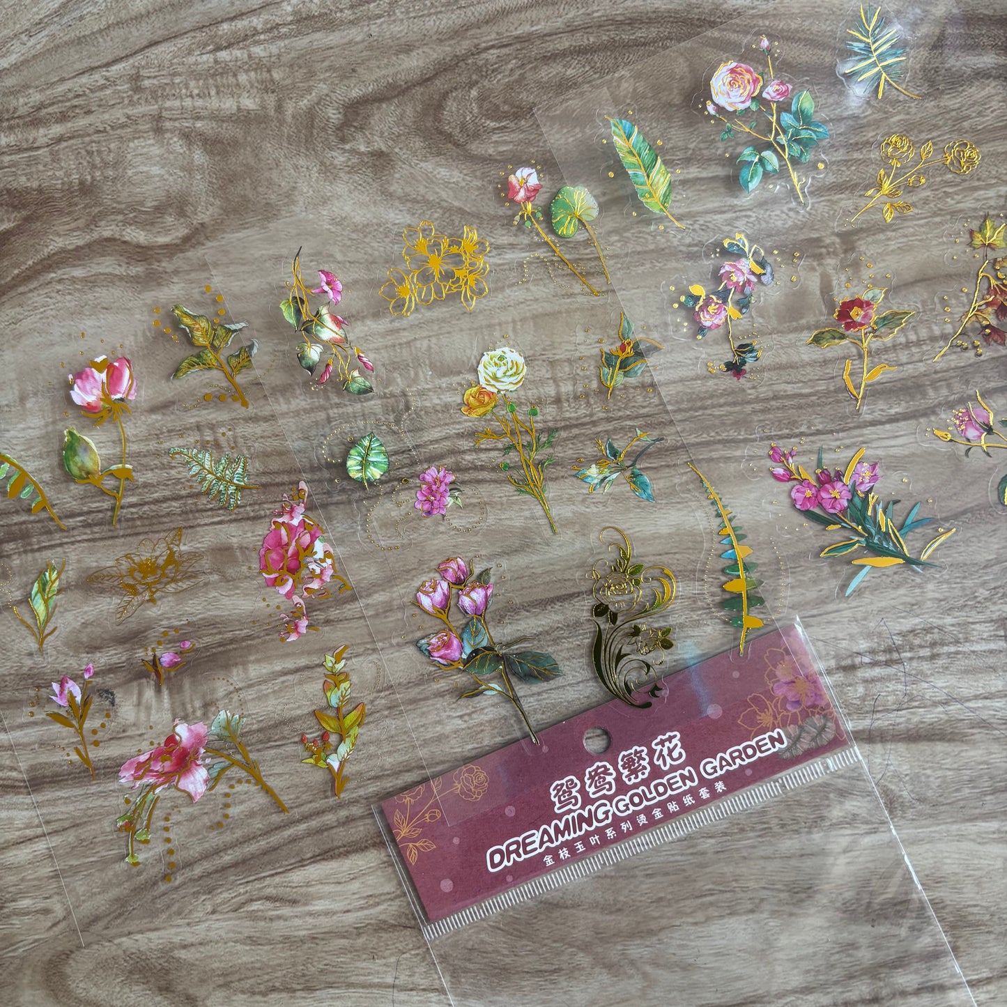 Flores con foil dreaming golden-3 pzas