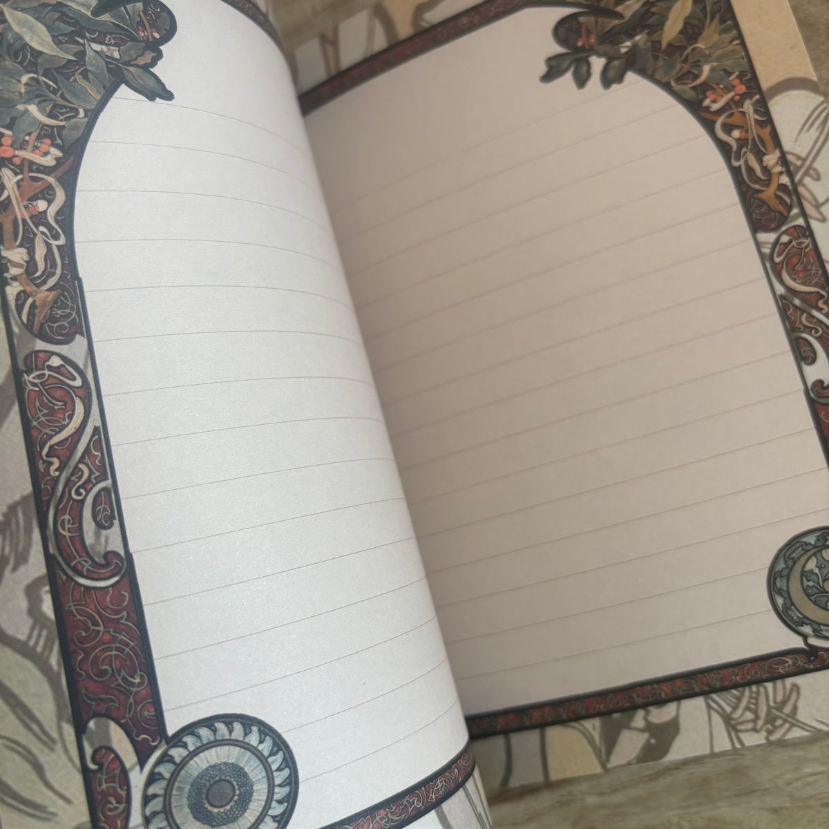 Libreta Maria Mucha A5-128 hojas
