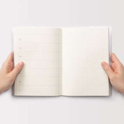 Planificador MUJI A5 sin fechas vista semanal por hoja
