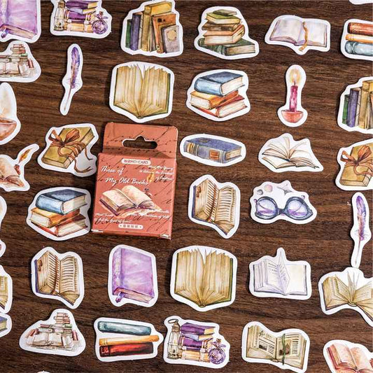 Cajita de stickers old books -46 pzas